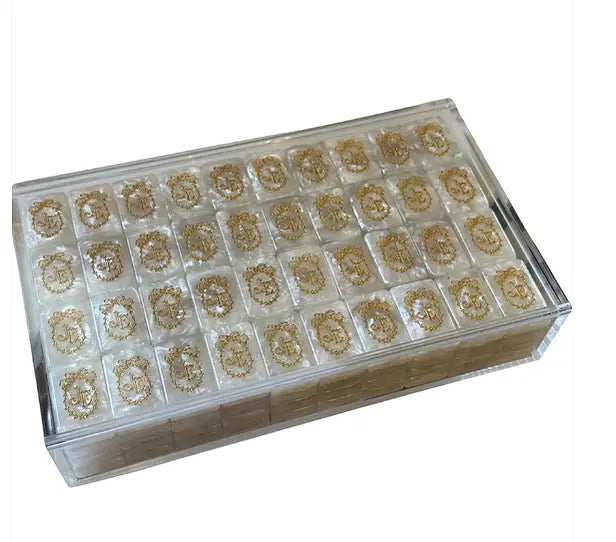 Club Mah Jenn Clear Acrylic Display Box
