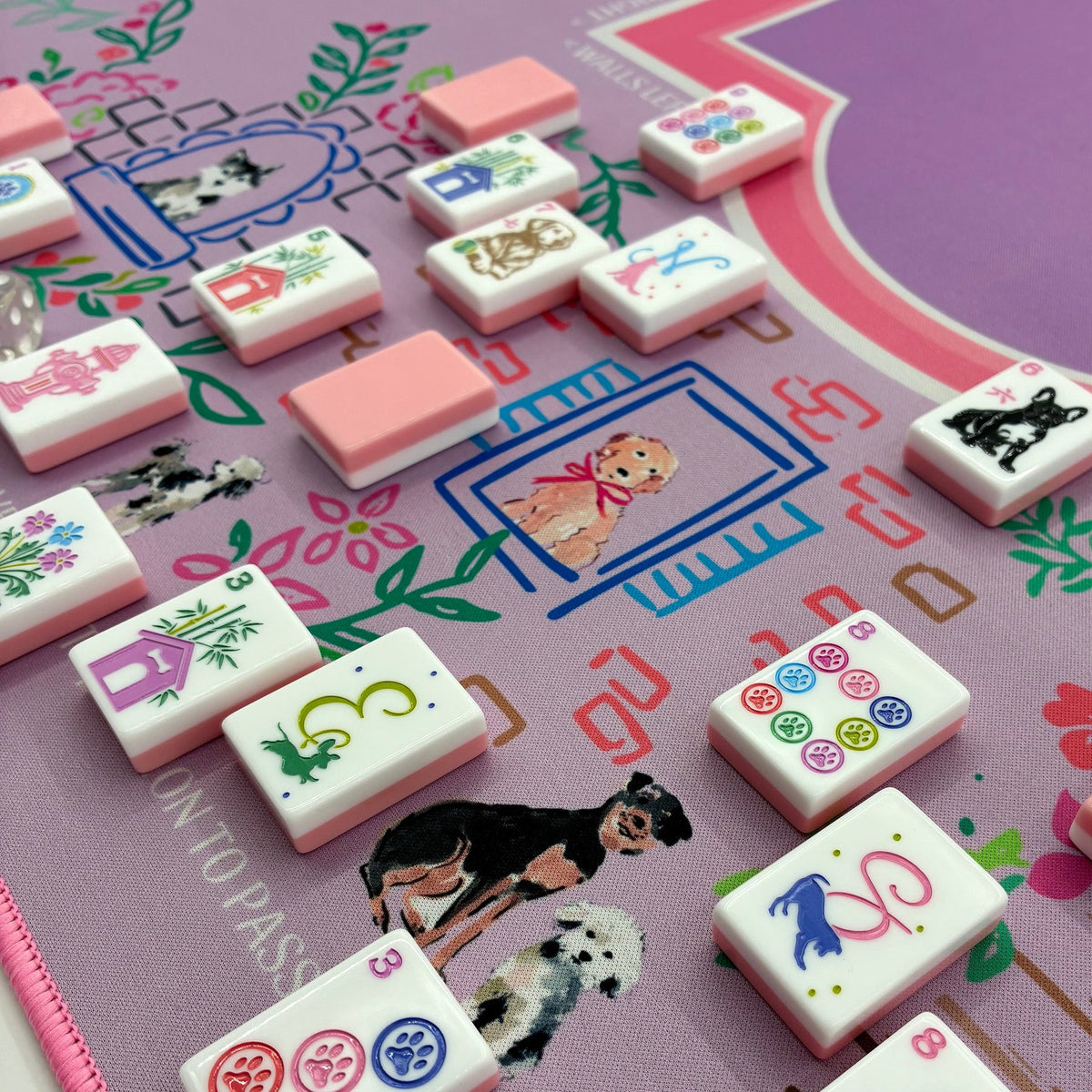 THAT MAHJONG MOMENT
Best In Show Mahjong Tiles ••• Pink