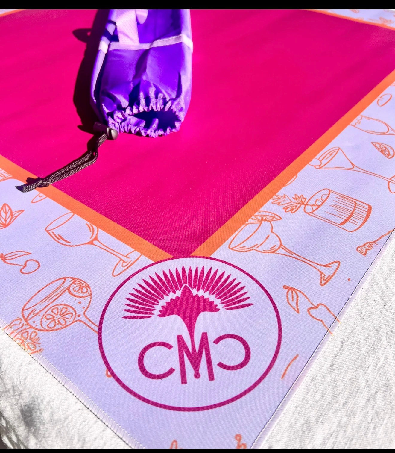 The Cocktail Club Mat w/ Carrying Bag