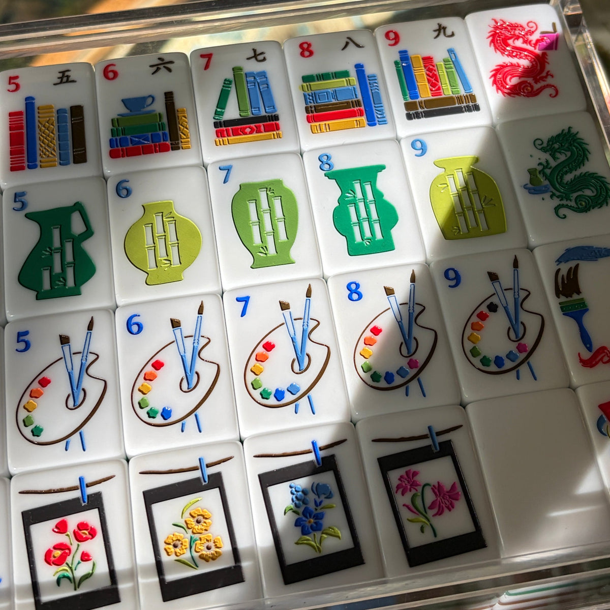 THAT MAHJONG MOMENT
Masterpiece Mahjong Tiles *Limited Edition