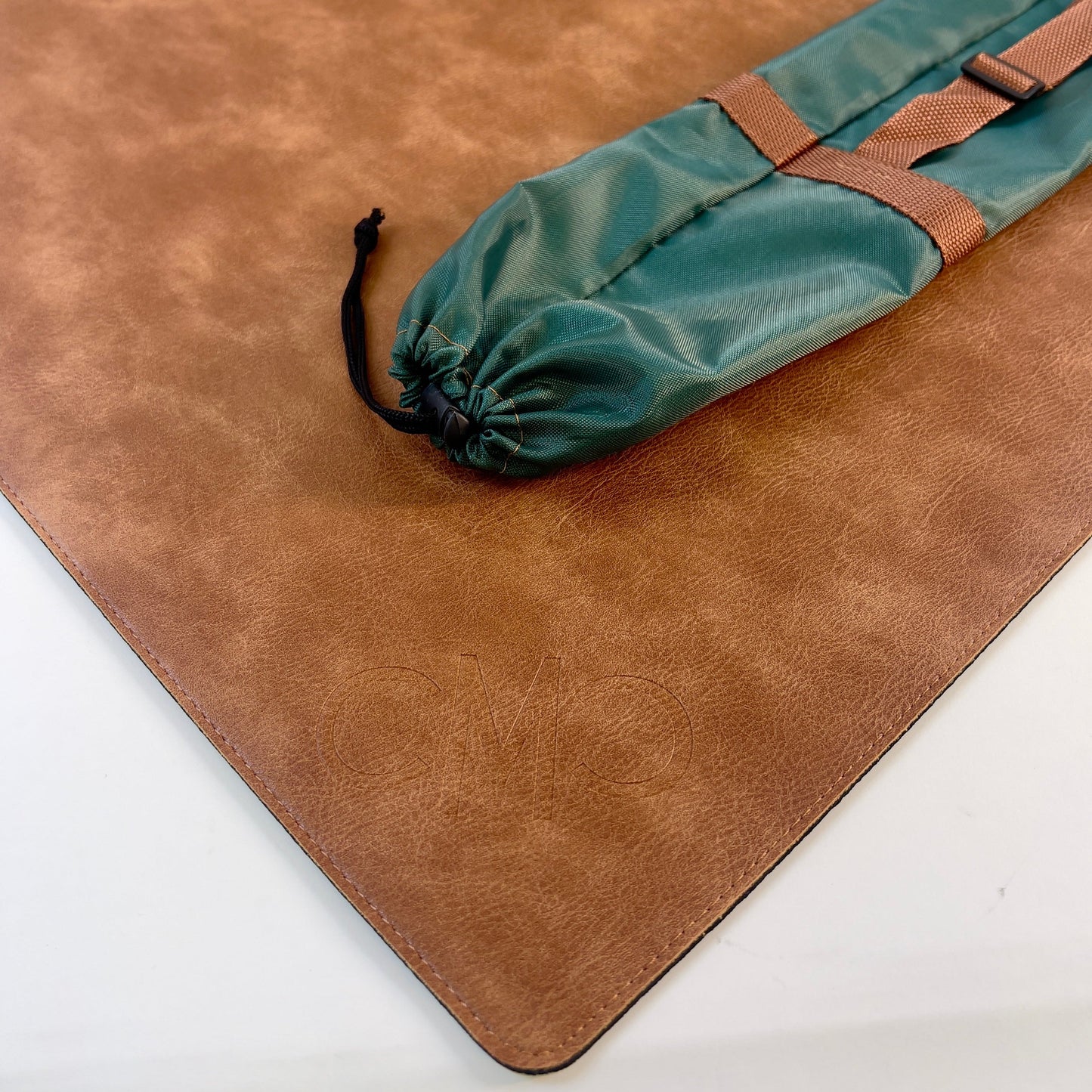 Brown Vegan Leather Mahjong Mat w/ Carrying Bag