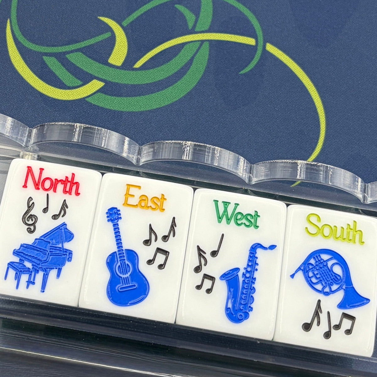 THAT MAHJONG MOMENT
Masterpiece Mahjong Tiles *Limited Edition