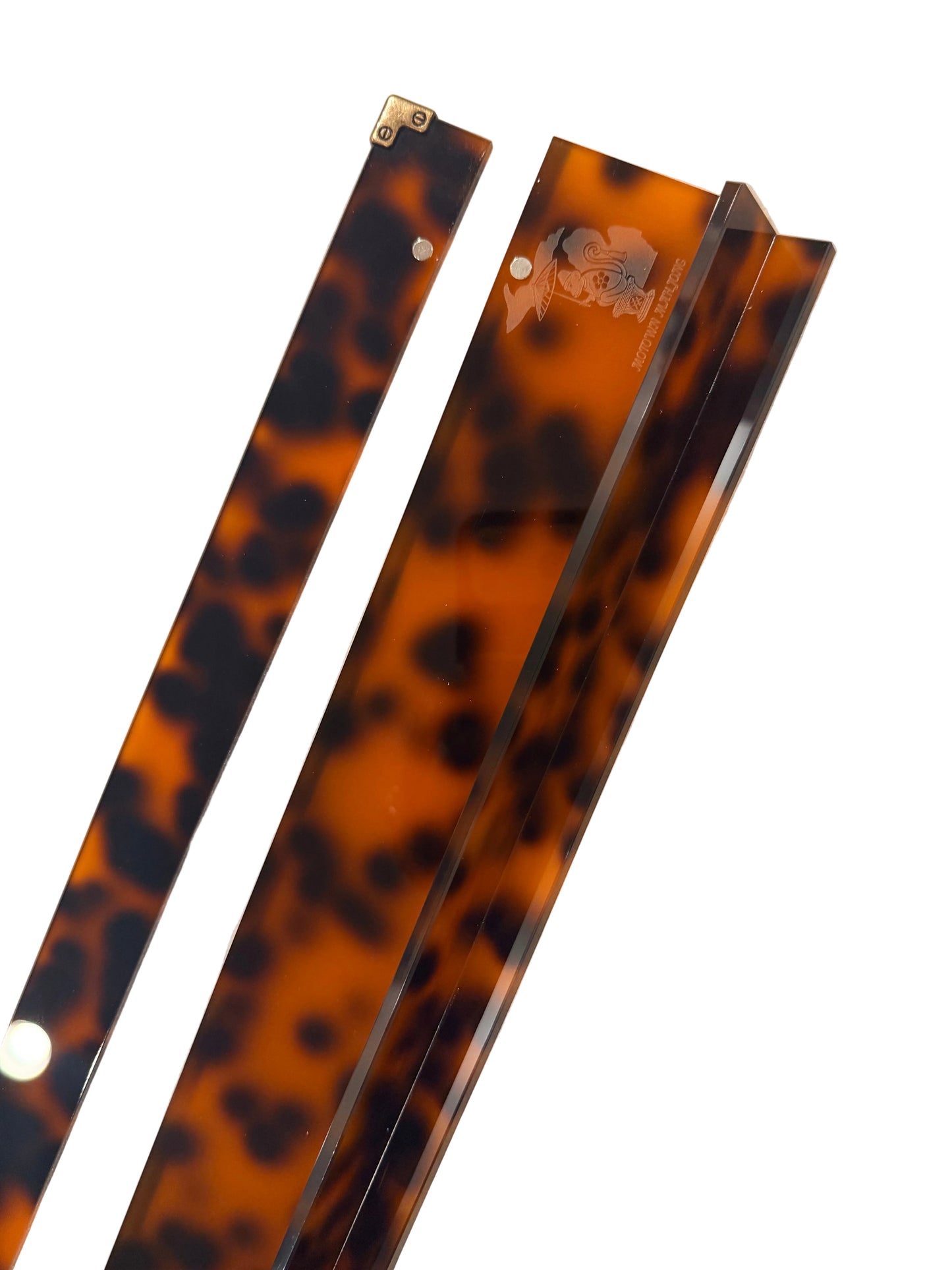 Motown Mahjong acrylic tortoise racks straight pushers