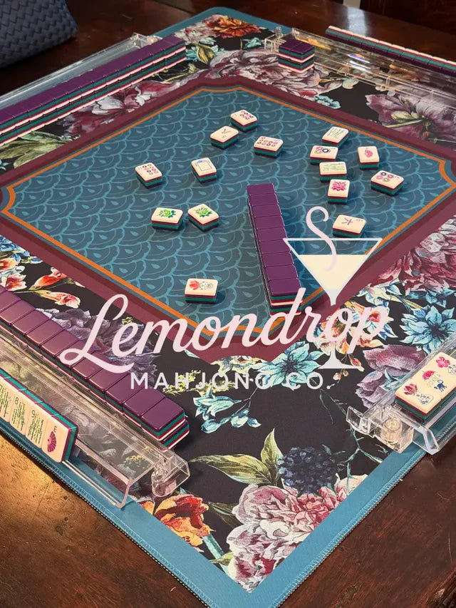 Lemondrop Mahjong Co
Sapphire Blooms Mahjong Mat
